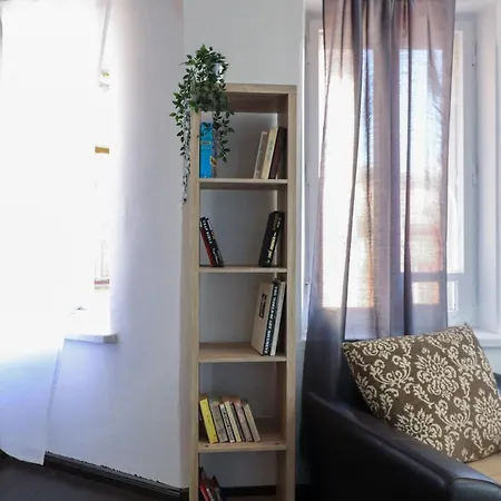 2-bed, 1,5-bath Old Town Flat With Sauna And Bar Apartman *