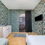 Appartement 2-bed, 1,5-bath Old Town Flat With Sauna And Bar *