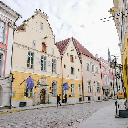Appartement 2-bed, 1,5-bath Old Town Flat With Sauna And Bar